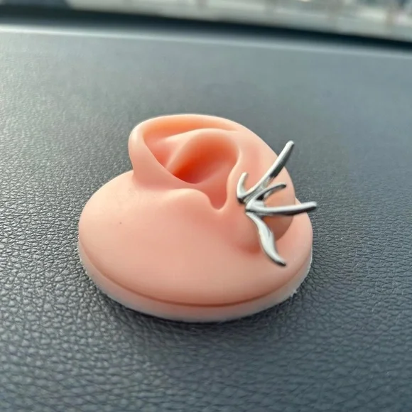 1 pair of punk silver spiked irregular shape studs earrings gothic grunge emo - Picture 7 of 7